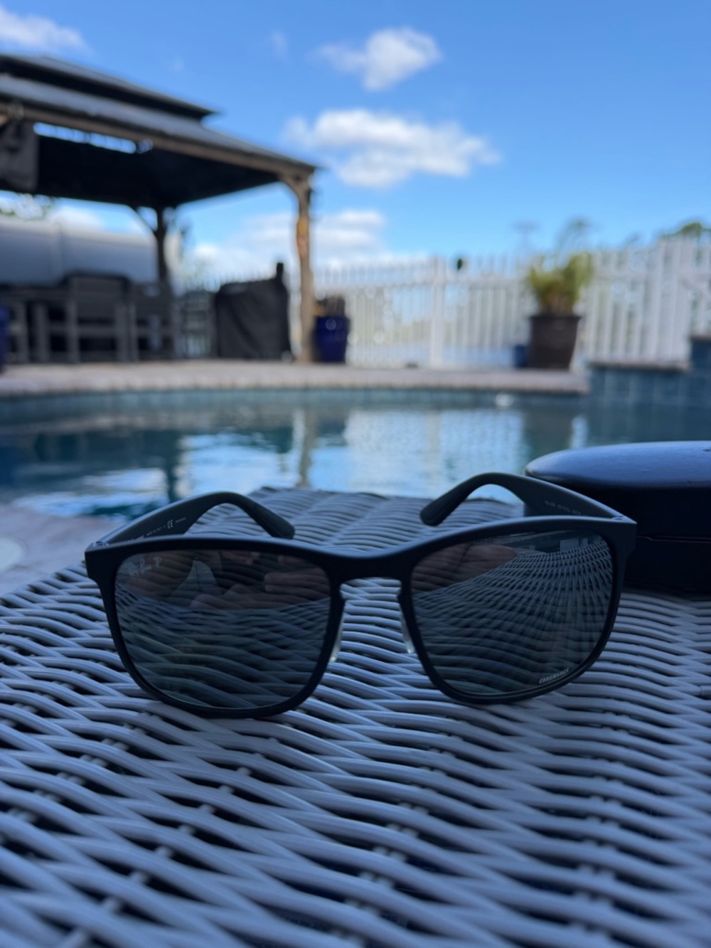 Ray Ban RB4264 Men's Black Polarized Sunglasses - Classic Swim Style